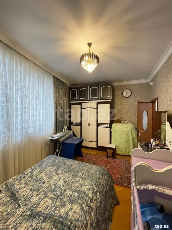 Satılır 2 otaqlı yeni tikili 81 m²