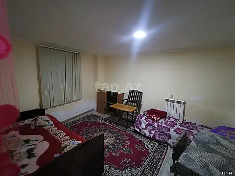 Kirayə verilir 1 otaqlı həyət evi 60 m²
