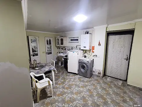 Kirayə verilir 1 otaqlı həyət evi 60 m²