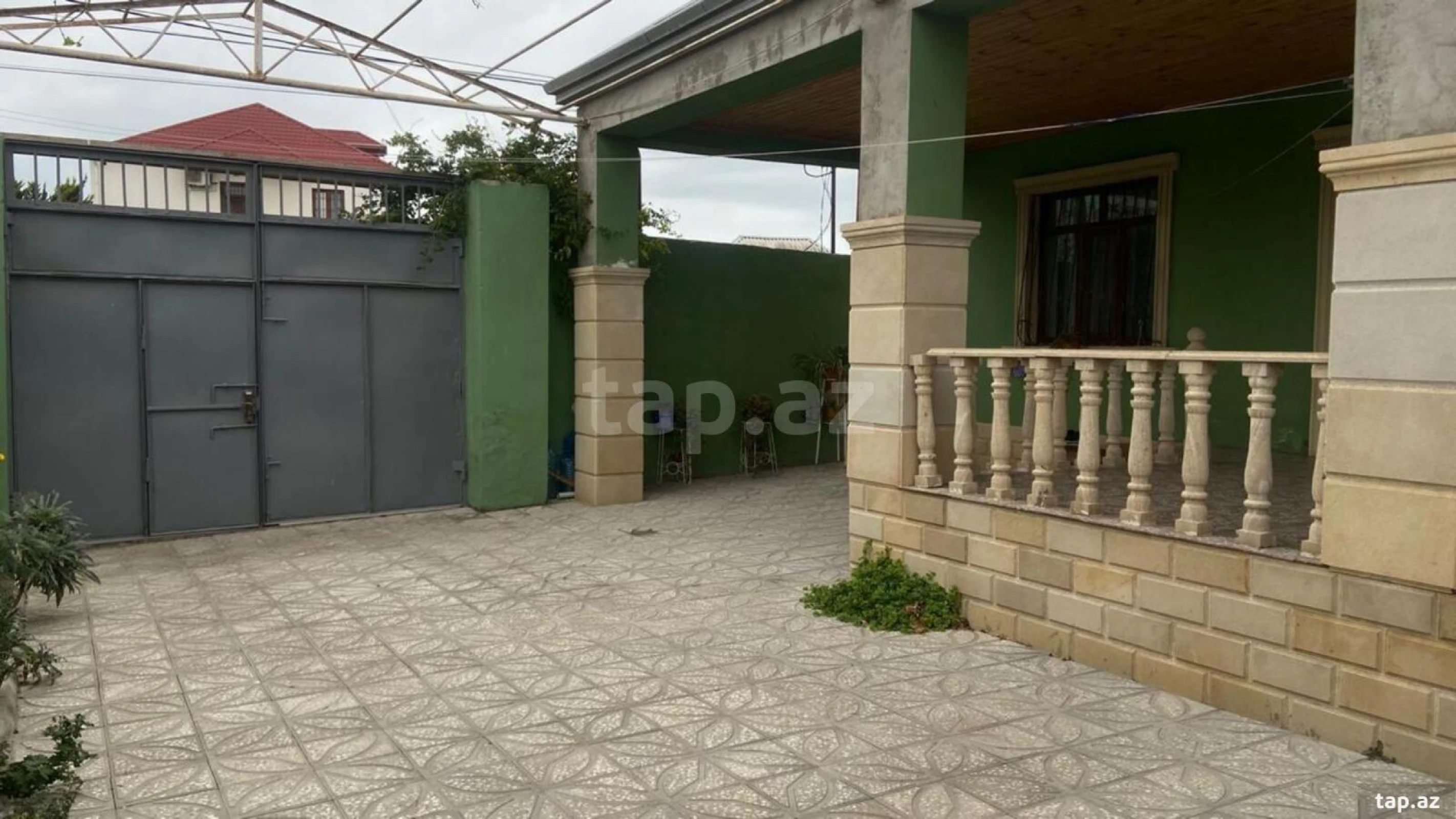 Satılır 3 otaqlı həyət evi 120 m²