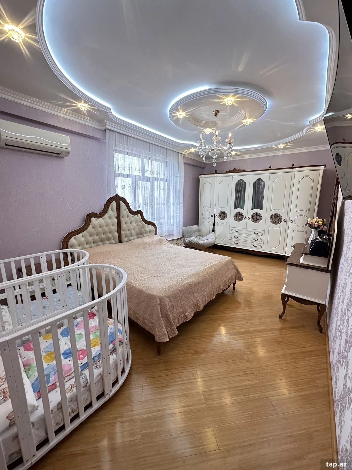 Satılır 4 otaqlı yeni tikili 183 m²