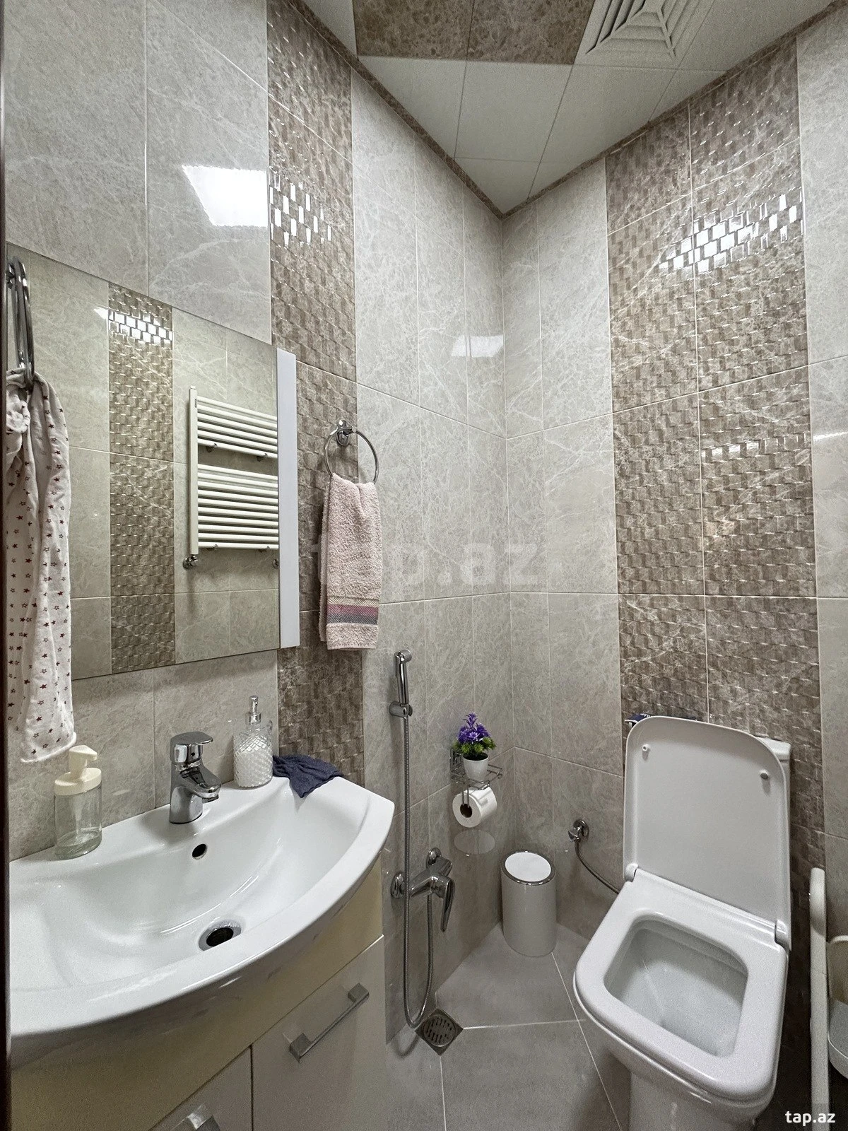 Satılır 4 otaqlı yeni tikili 183 m²