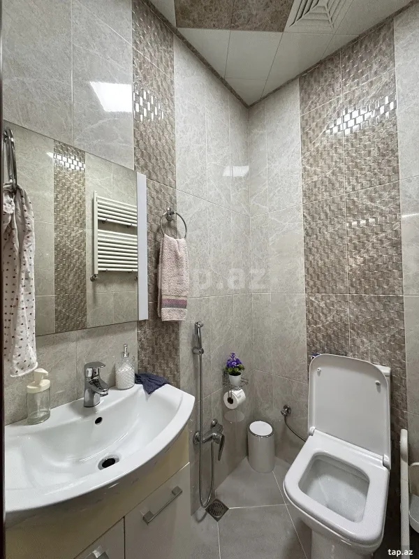 Satılır 4 otaqlı yeni tikili 183 m²