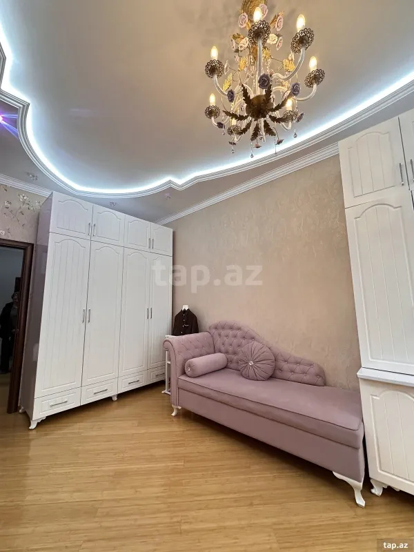 Satılır 4 otaqlı yeni tikili 183 m²