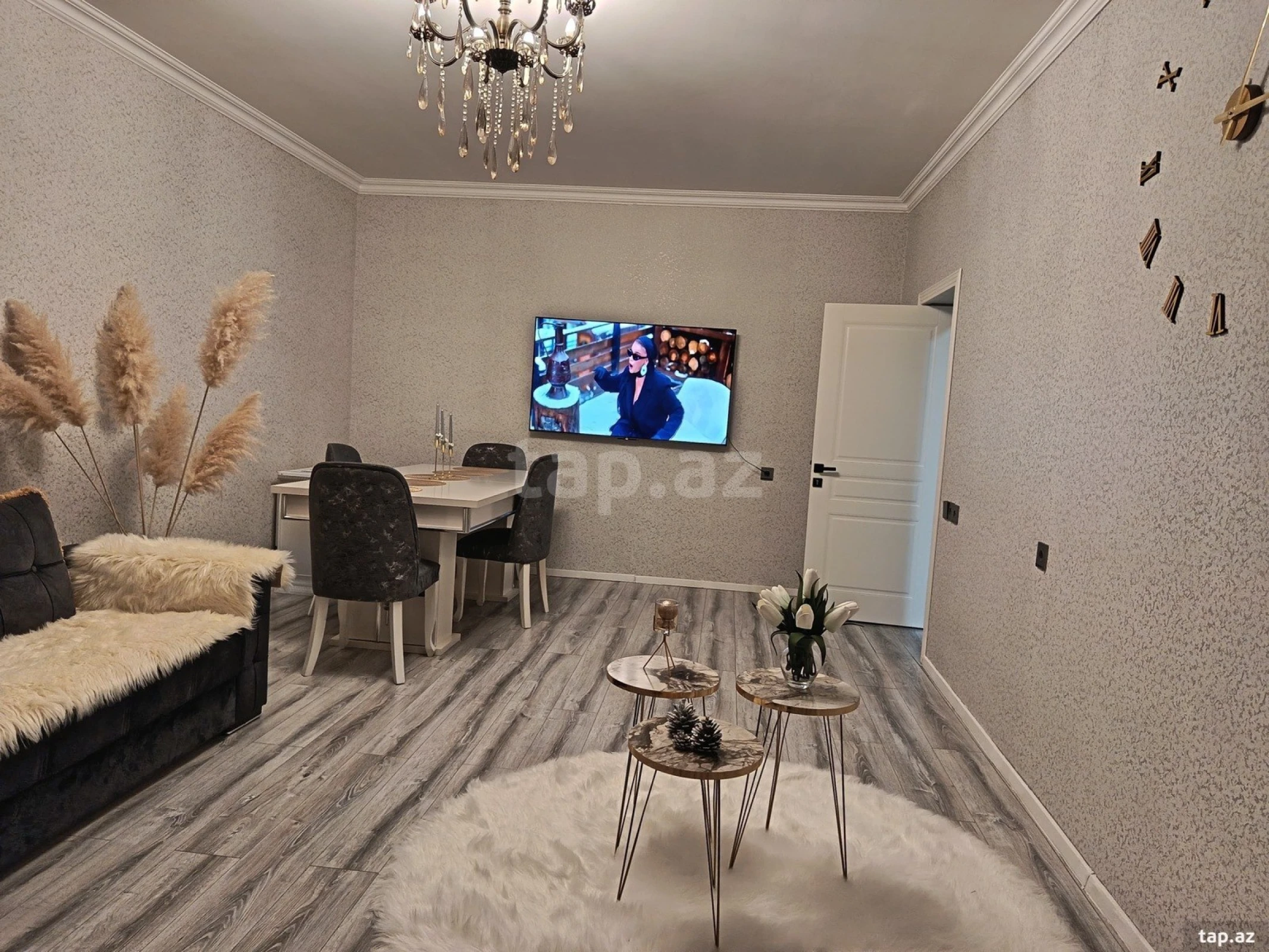 Satılır 6 otaqlı həyət evi 200 m²
