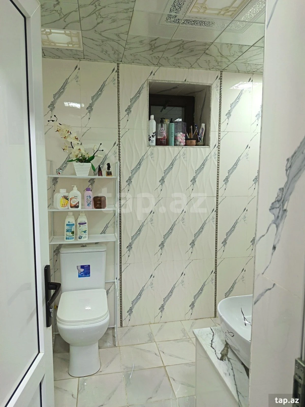 Satılır 6 otaqlı həyət evi 200 m²