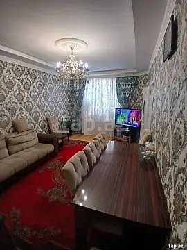 Satılır 3 otaqlı həyət evi 160 m²