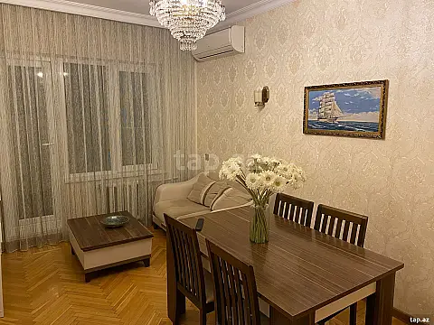 Satılır 3 otaqlı mənzil 70 m² — Bakı 3 otaq 70.00 m²