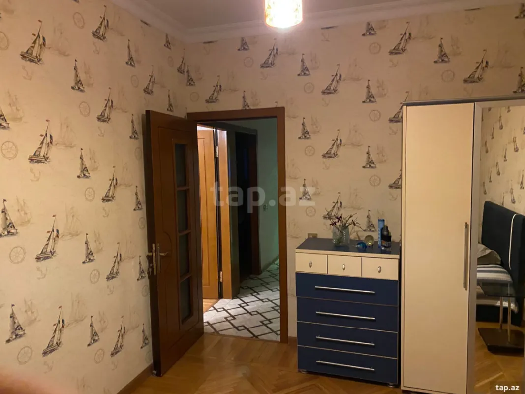 Satılır 3 otaqlı mənzil 70 m²