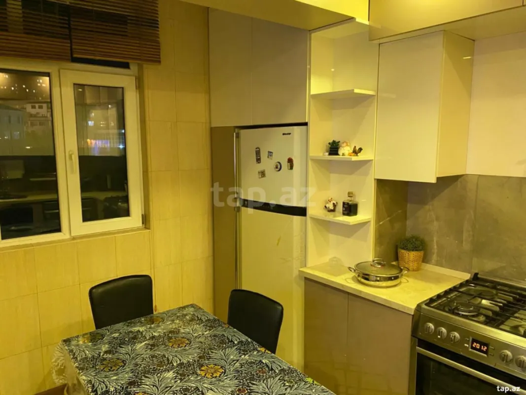 Satılır 3 otaqlı mənzil 70 m²