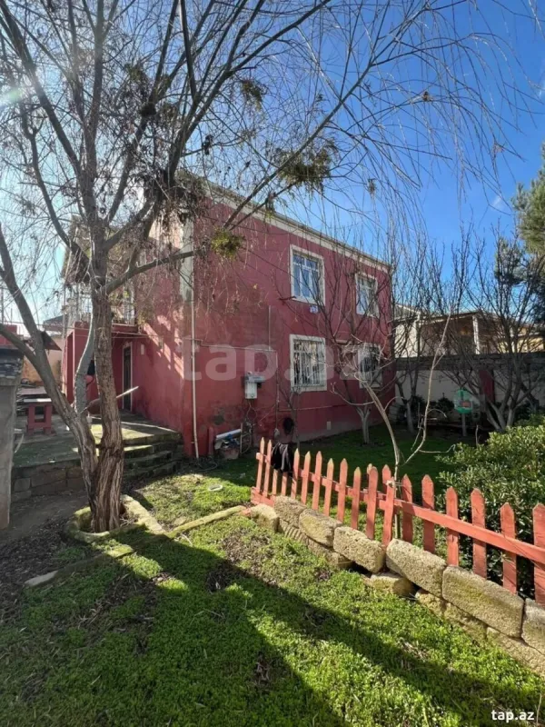 Satılır 6 otaqlı həyət evi 160 m²