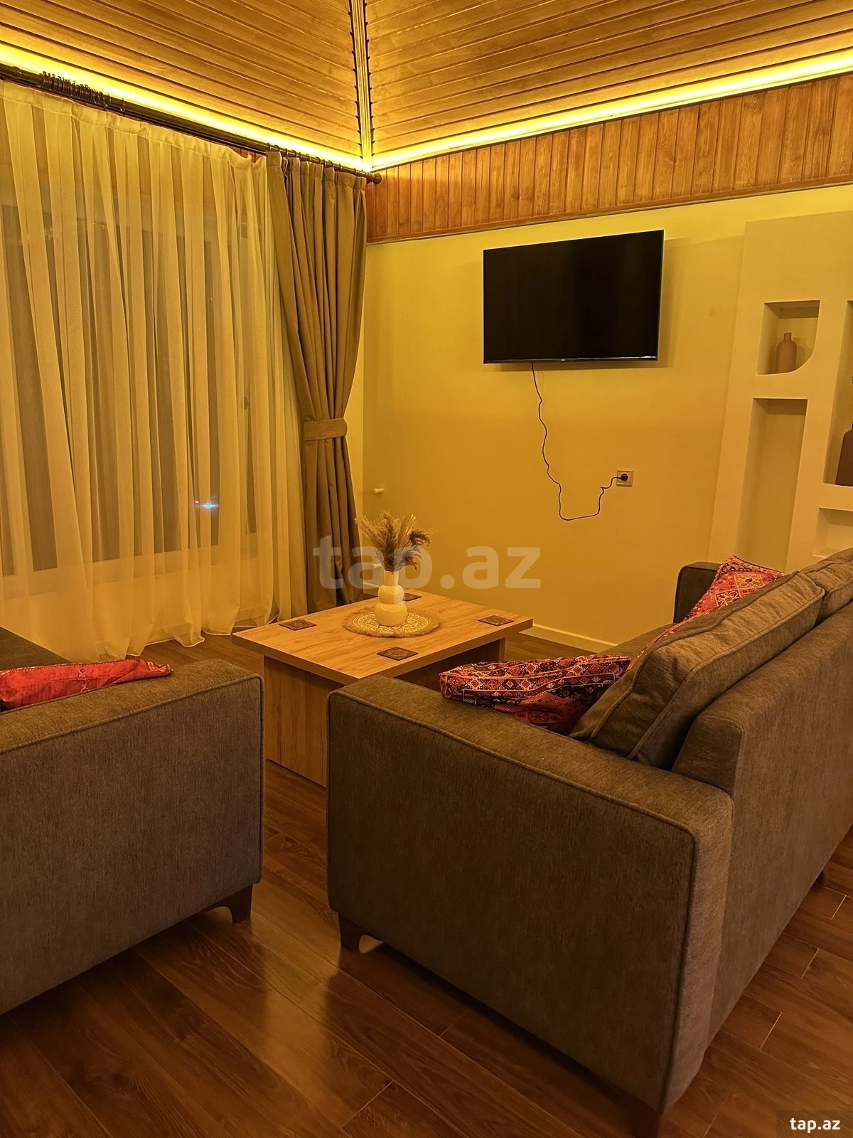 Kirayə verilir 1 otaqlı həyət evi 60 m²