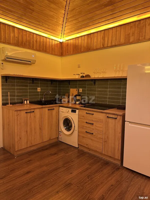 Kirayə verilir 1 otaqlı həyət evi 60 m²