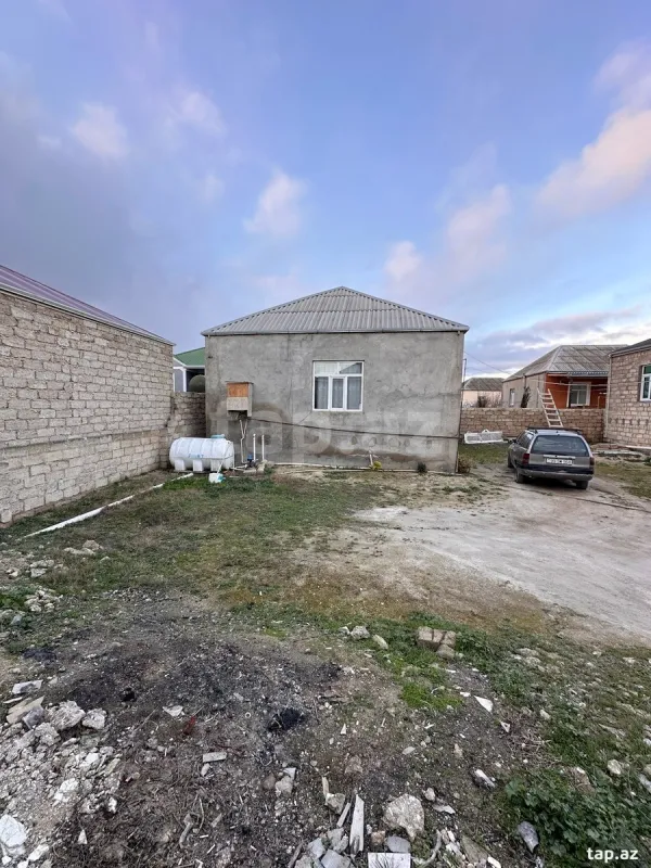 Satılır 3 otaqlı həyət evi 120 m²