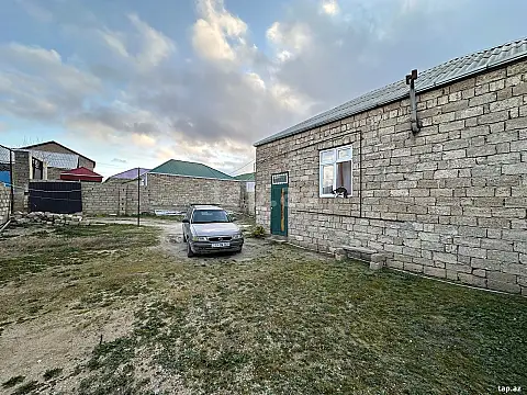 Satılır 3 otaqlı həyət evi 120 m²