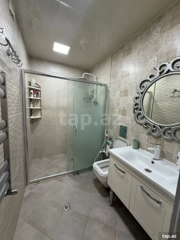 Kirayə verilir 2 otaqlı yeni tikili 95 m²