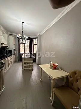 Kirayə verilir 2 otaqlı yeni tikili 95 m²