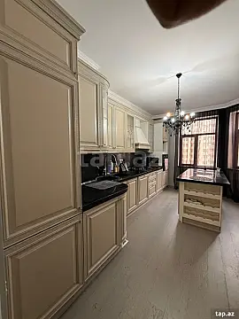 Kirayə verilir 2 otaqlı yeni tikili 95 m²