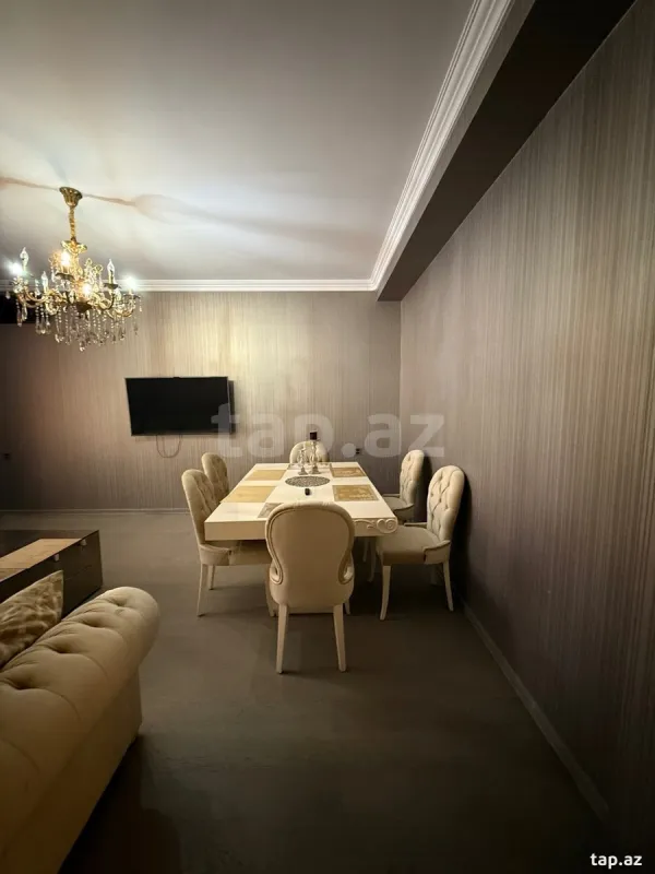 Kirayə verilir 2 otaqlı yeni tikili 95 m²