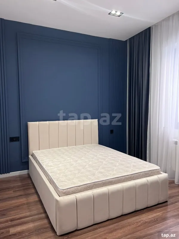 Kirayə verilir 3 otaqlı yeni tikili 100 m²