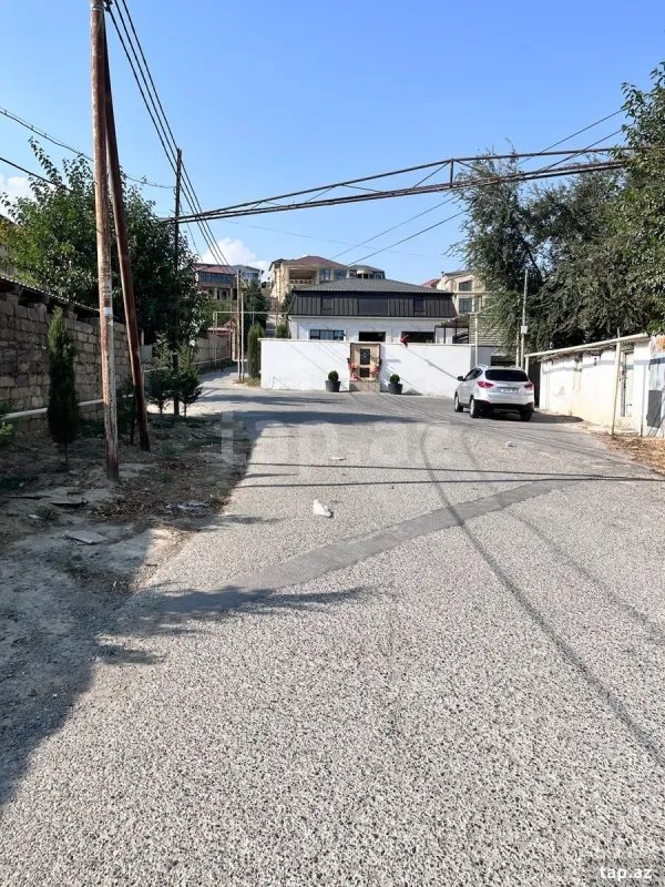 Satılır 5 otaqlı həyət evi 200 m²