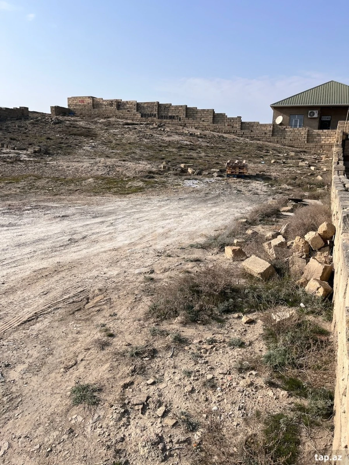 Satılır torpaq sahəsi