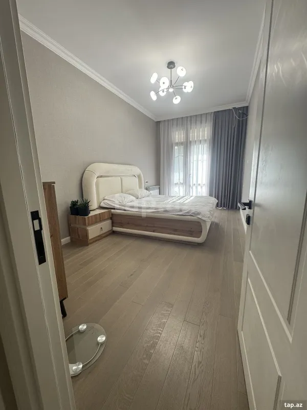 Kirayə verilir 2 otaqlı yeni tikili 60 m²