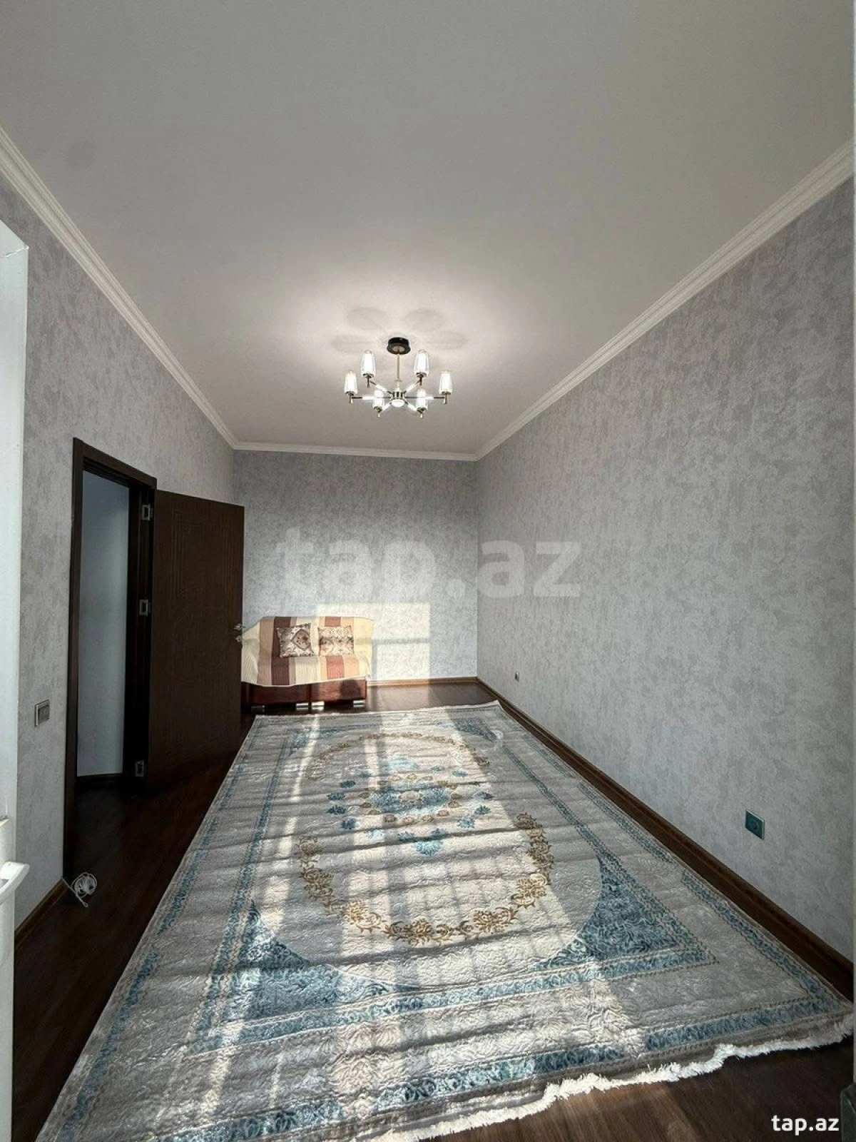 Satılır 1 otaqlı yeni tikili 42 m²