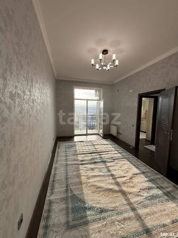 Satılır 1 otaqlı yeni tikili 42 m²