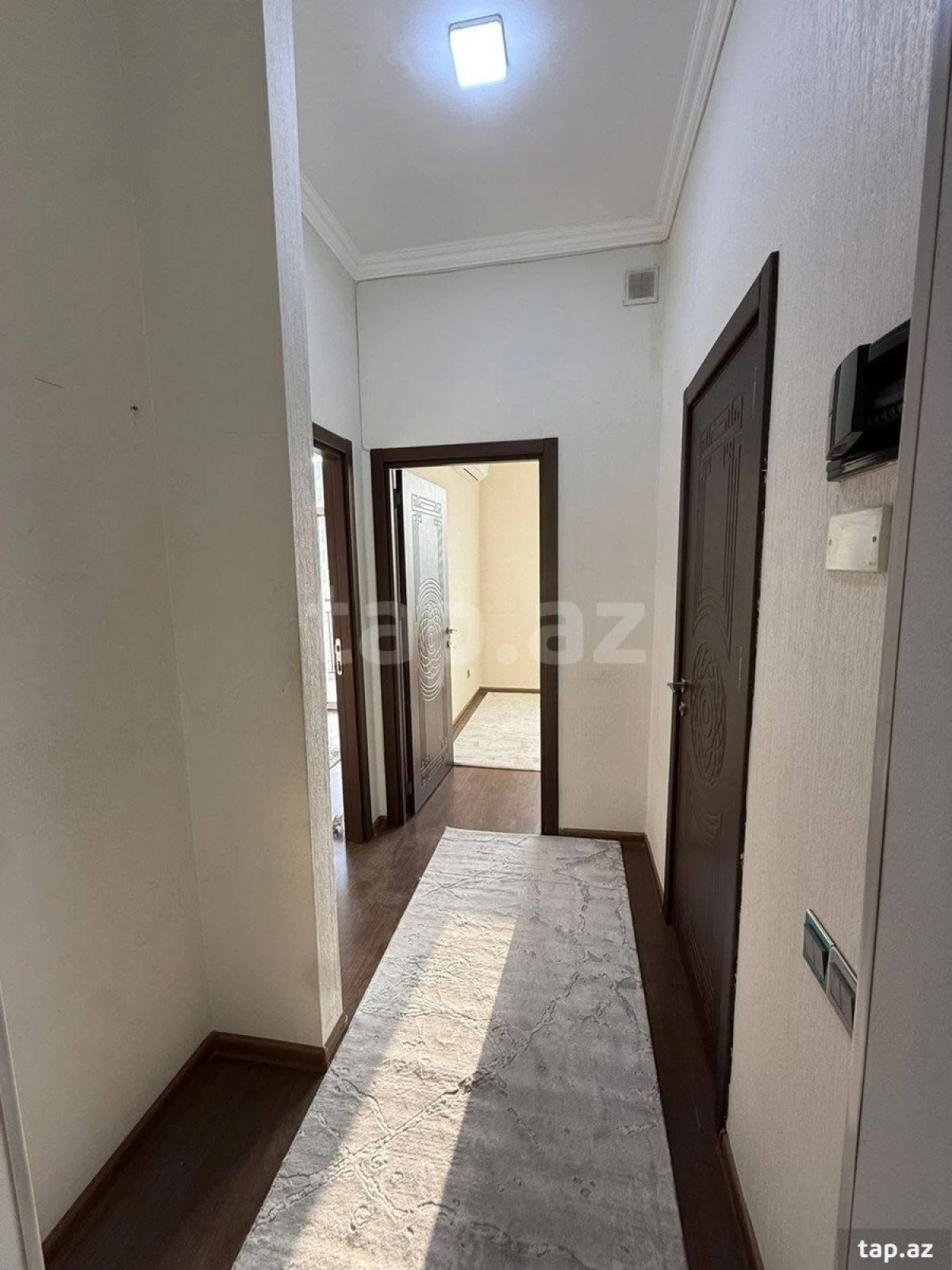 Satılır 1 otaqlı yeni tikili 42 m²