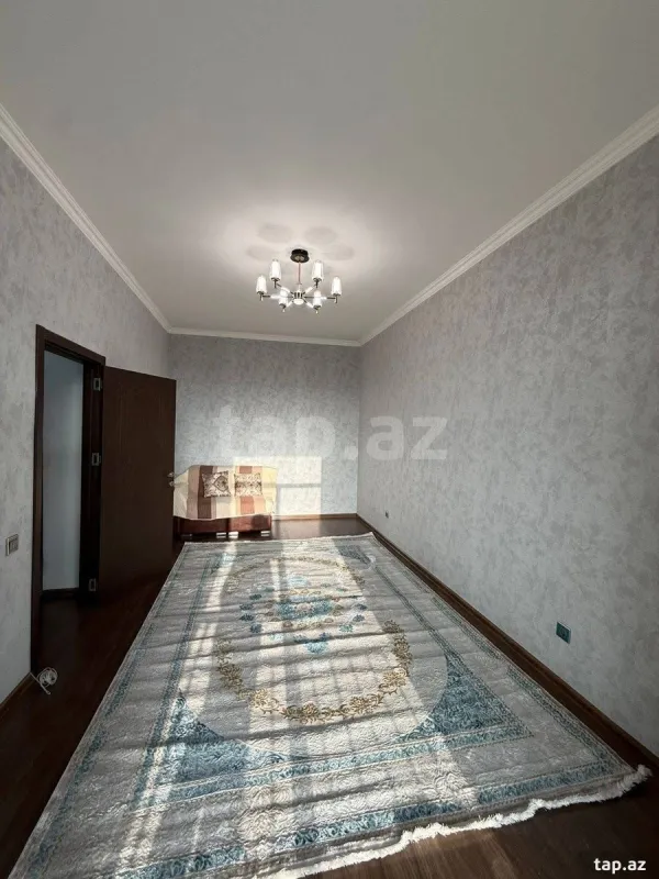 Satılır 1 otaqlı yeni tikili 42 m²
