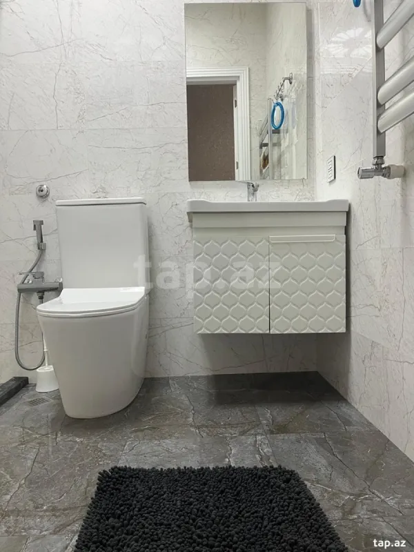 Kirayə verilir 2 otaqlı yeni tikili 50 m²