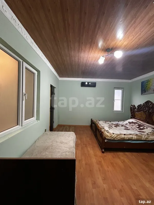 Kirayə verilir 2 otaqlı həyət evi 70 m²