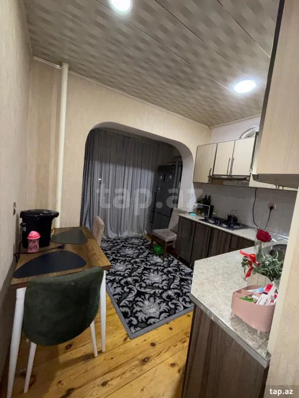 Satılır 3 otaqlı mənzil 78 m²