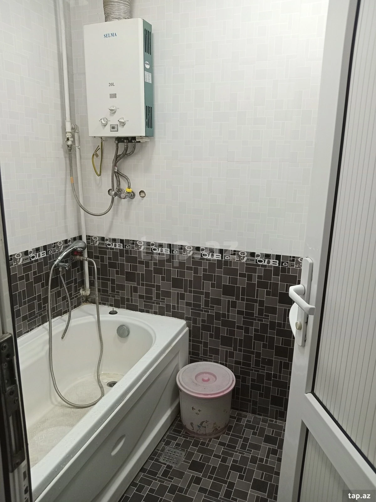 Satılır 3 otaqlı mənzil 80 m²