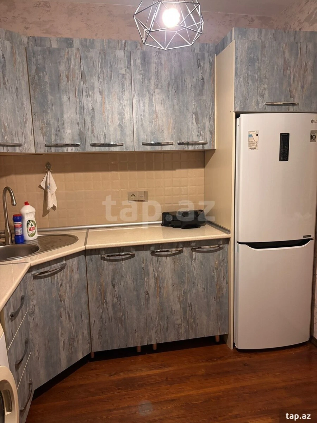 Kirayə verilir 3 otaqlı mənzil 85 m²