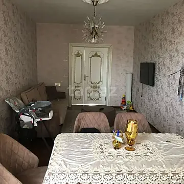 Kirayə verilir 3 otaqlı mənzil 85 m²