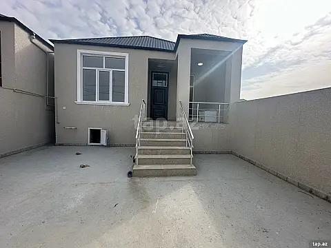 Satılır 3 otaqlı həyət evi 79000 m² — Bakı, Saray 3 otaq 79000.00 m²