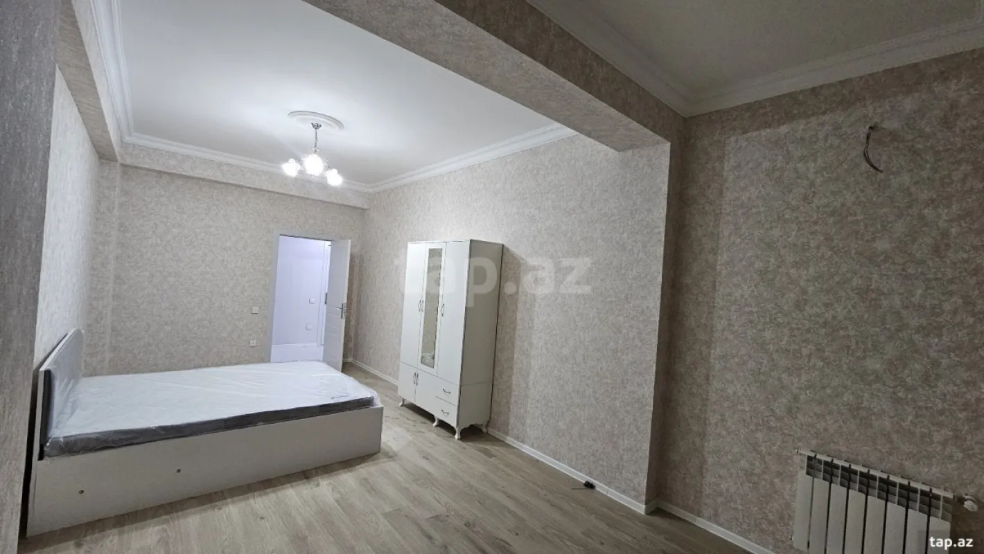 Kirayə verilir 2 otaqlı yeni tikili 70 m²