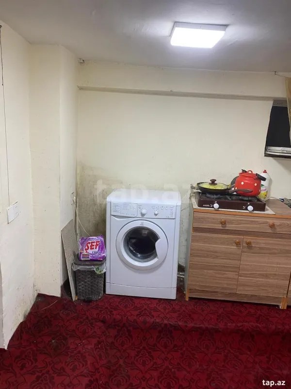 Kirayə verilir 1 otaqlı həyət evi 30 m²