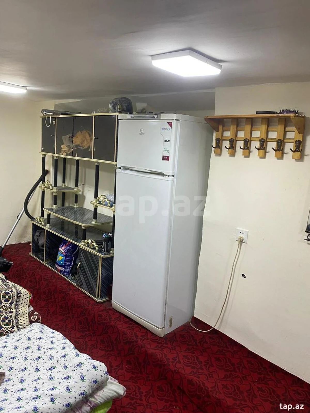 Kirayə verilir 1 otaqlı həyət evi 30 m²