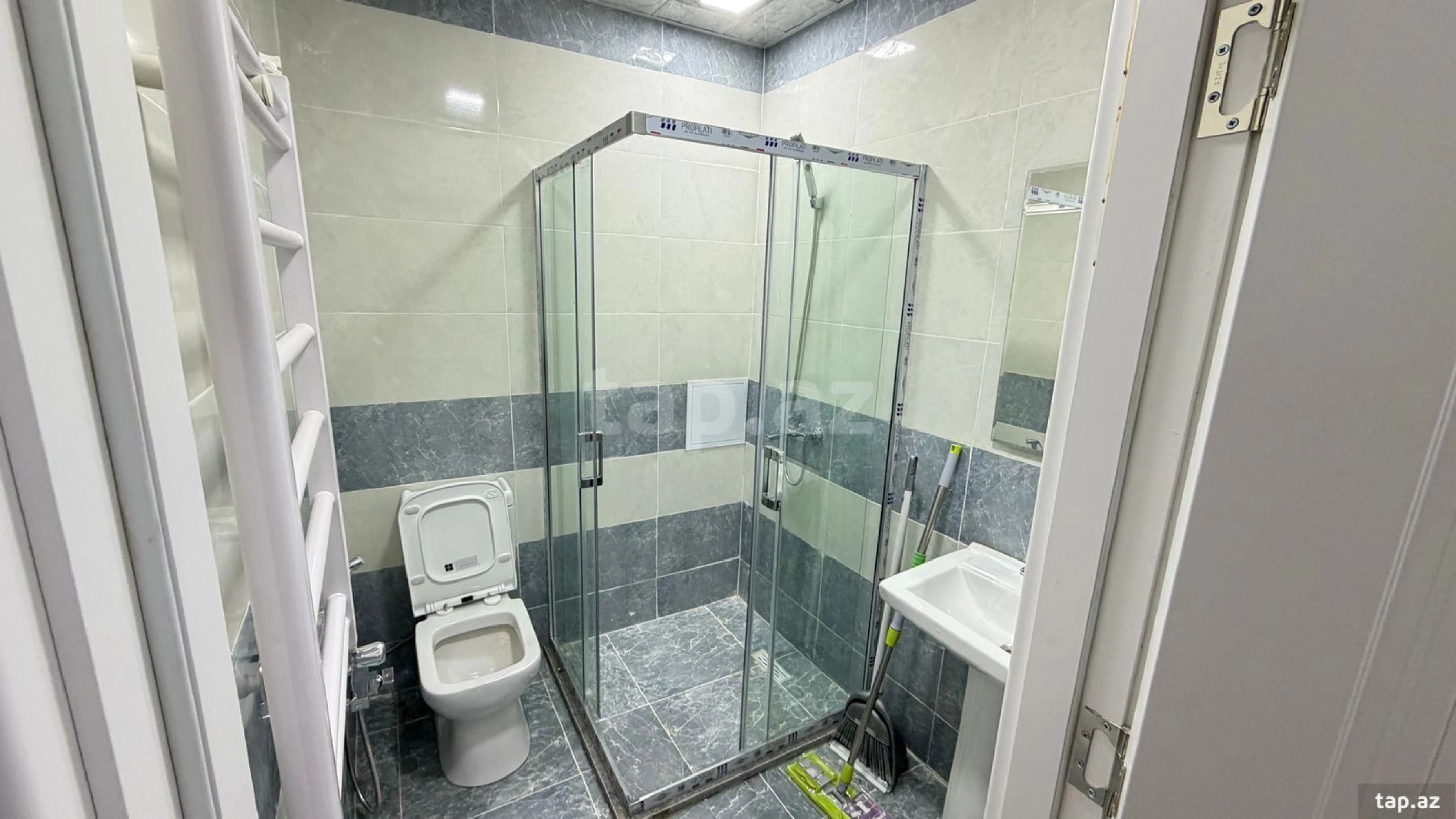 Kirayə verilir 2 otaqlı yeni tikili 53 m²