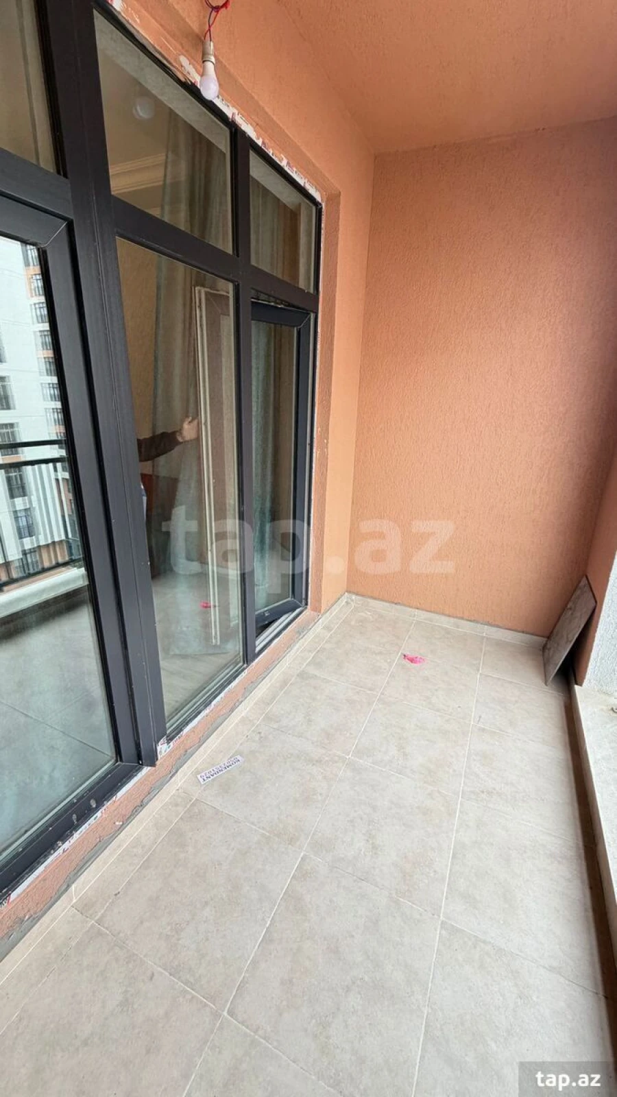 Kirayə verilir 2 otaqlı yeni tikili 53 m²