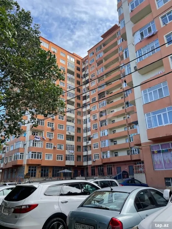 Kirayə verilir 2 otaqlı yeni tikili 75 m²