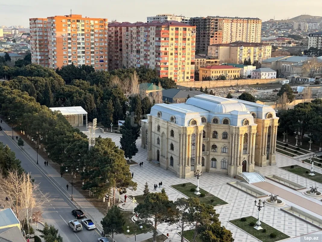 Kirayə verilir 2 otaqlı yeni tikili 75 m²