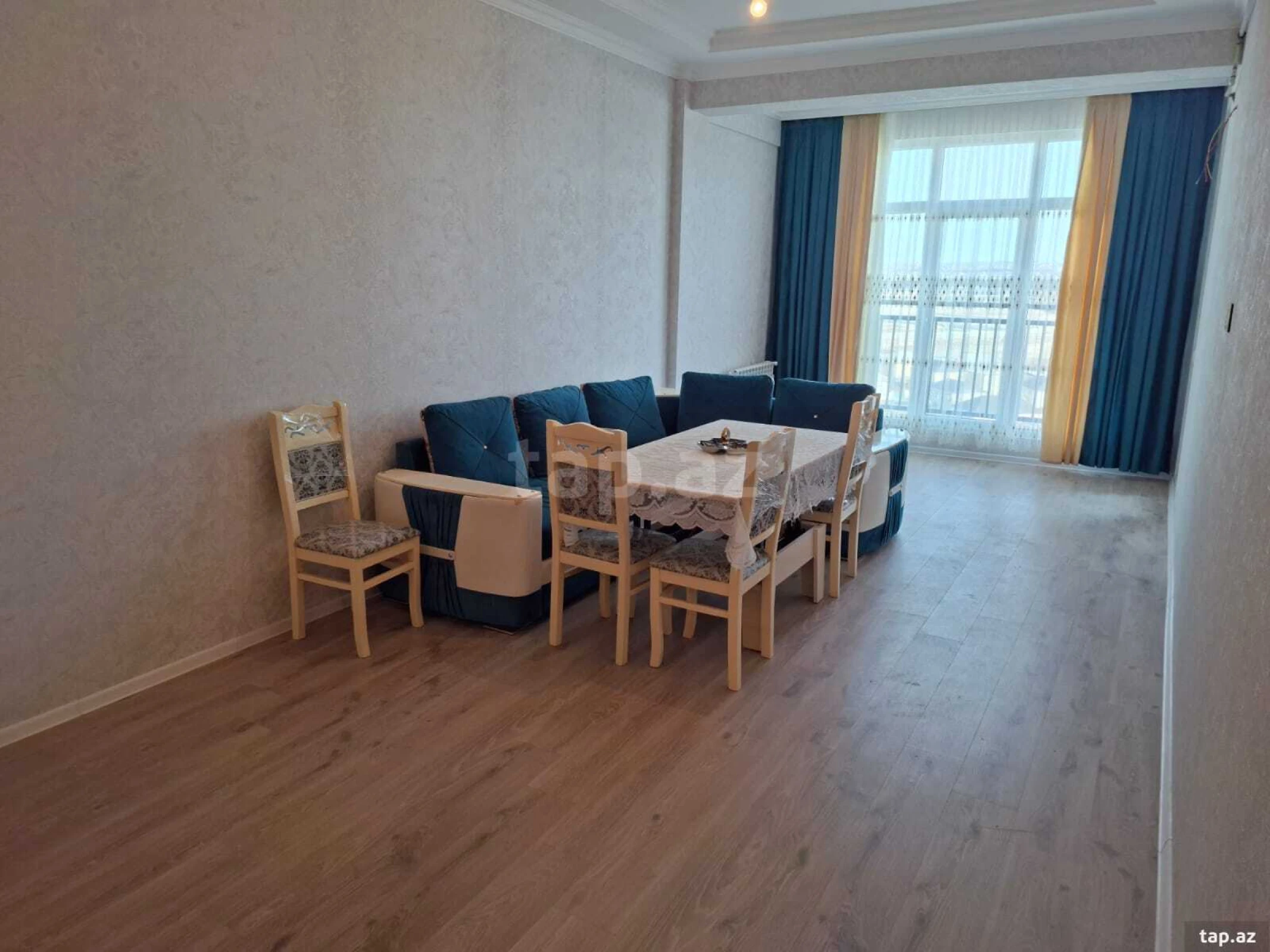 Kirayə verilir 2 otaqlı yeni tikili 86 m²