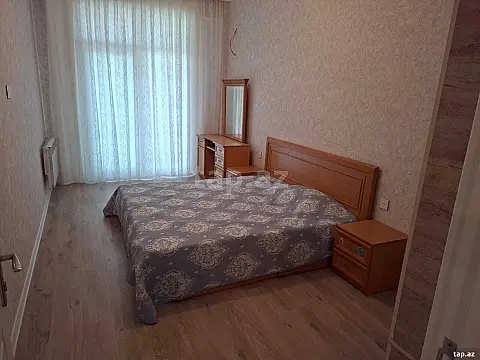 Kirayə verilir 2 otaqlı yeni tikili 86 m²