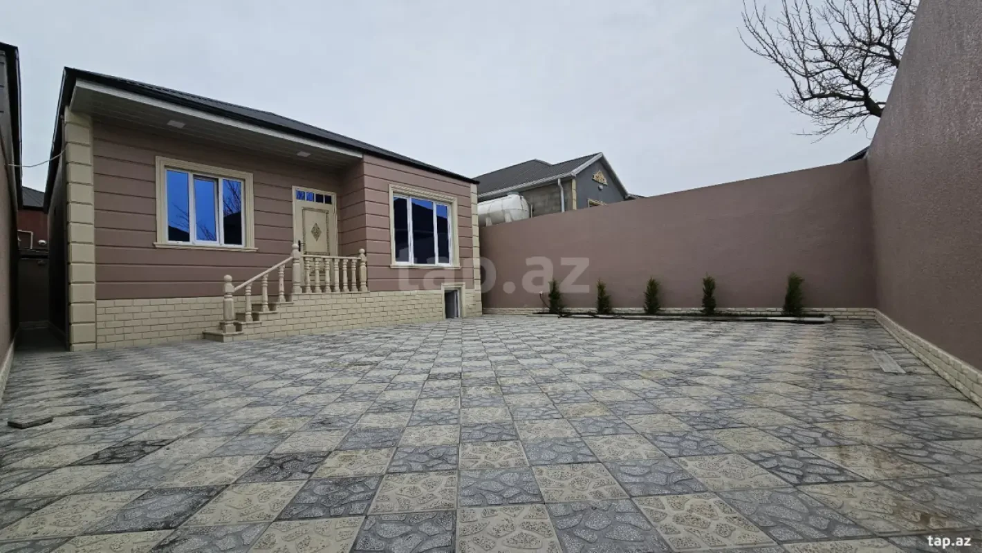 Satılır 4 otaqlı həyət evi 120 m²