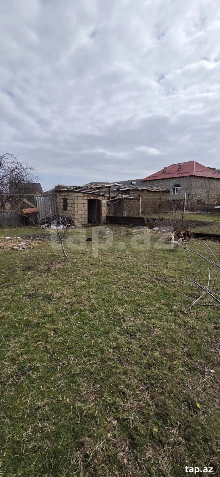 Satılır 5 otaqlı həyət evi 260 m²