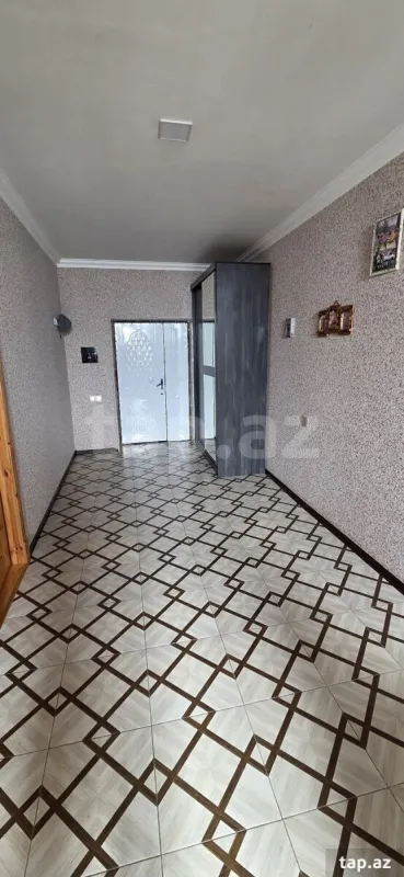 Satılır 5 otaqlı həyət evi 260 m²